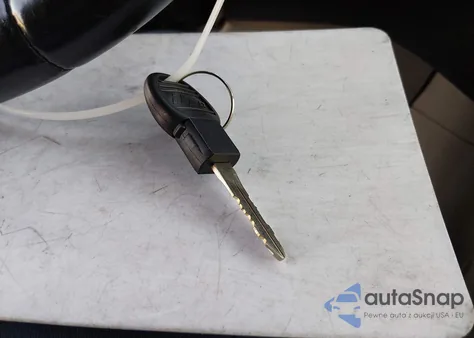 2013 Chrysler Town & Country Touring z USA, uszkodzony, nr VIN 2C4RC1BG2DR512286